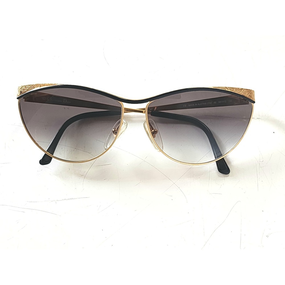 Christian Dior Vintage 2762 Gold Cat Eye Sunglasses 80s Austria 59-13 135